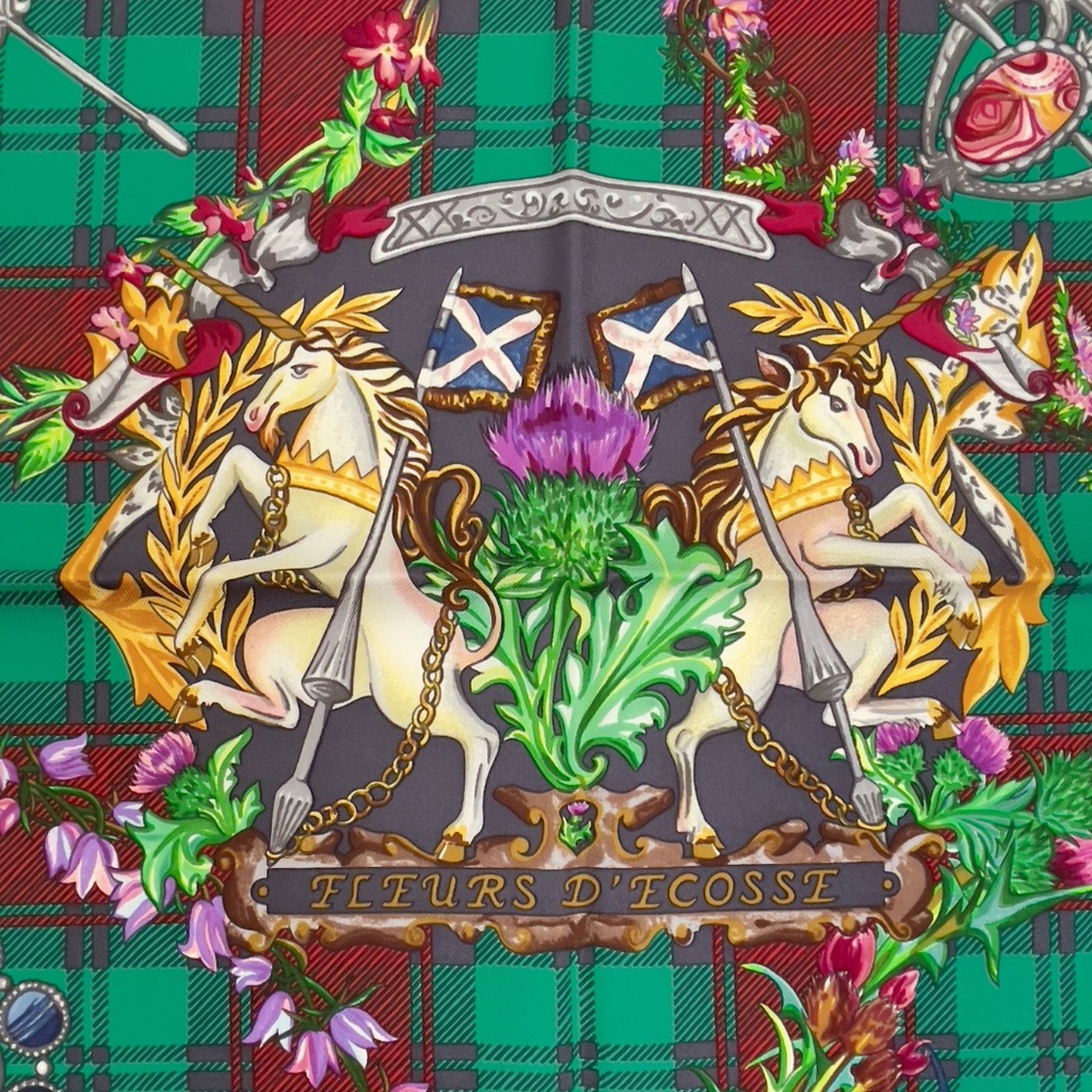 NWT Hermes Scarf "Fleurs d’Écosse" 1 - Picture 3 of 10
